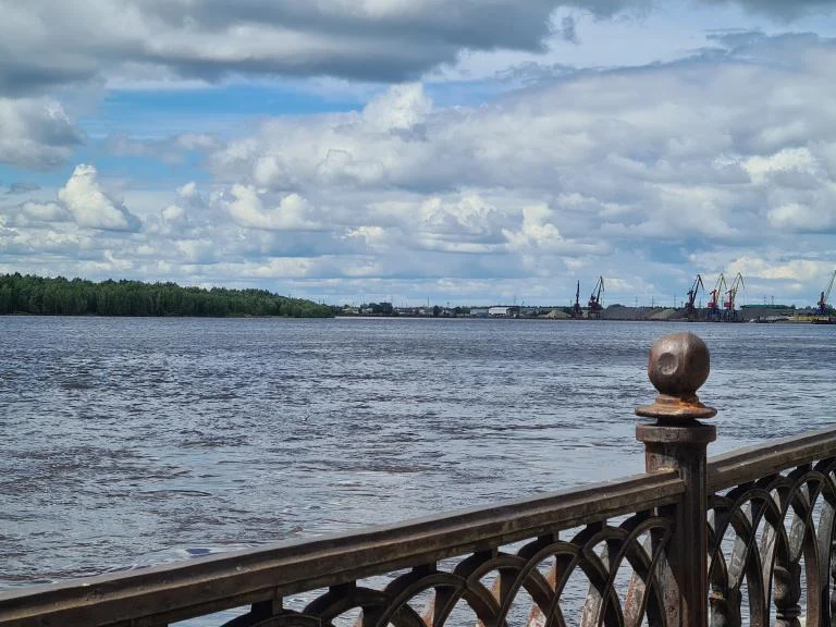 Уровень воды в реке Оби на 22 июня