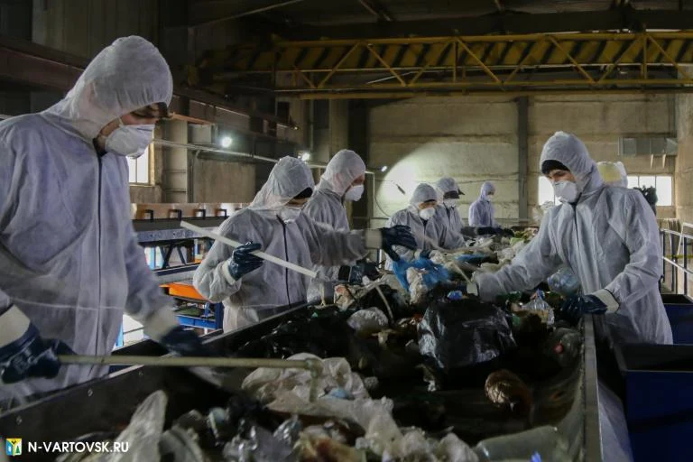 В Нижневартовске начнет работу мусоросортировочный комплекс /ФОТО/ 