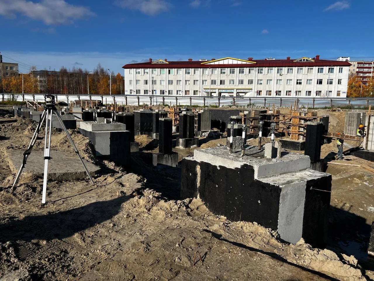 Строительство важных объектов - на контроле властей города и округа 